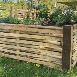 Bac de permaculture carré en acacia-châtaignier L.170 x l.170 x h.60 cm